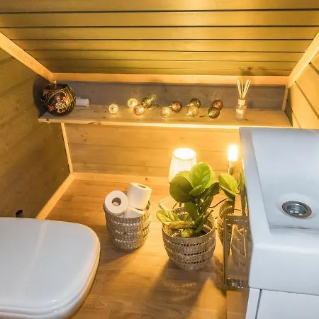 Saanaloma By Interhome Loma-asunnot