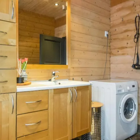 Loma-asunnot Saanaloma By Interhome