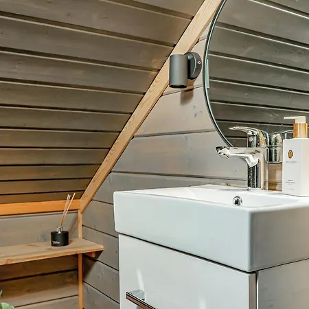 Saanaloma By Interhome